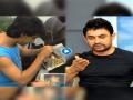 एकेकाळी मुंबईत ऑटो रिक्षाच्या मागे सिनेमाचे पोस्टर लावायचा आमिर खान, जाणून घ्या यामागचे कारण - Marathi News | Aamir Khan stick poster of his film qayamat se qayamat tak on auto rickshaw | Latest filmy News at Lokmat.com
