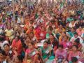 घरकाम करणाऱ्या हजारो महिला कामगारांचे आझाद मैदानात आंदोलन - Marathi News | Agitation of thousands of women domestic workers in Azad Maidan | Latest mumbai News at Lokmat.com