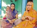 ओलावा.. - Marathi News | Fight of village Babre for water.. | Latest manthan News at Lokmat.com