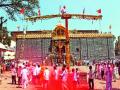 सासवडला २०० वर्षांनंतर रंगले बगाड - Marathi News |  After 200 years, Saswad got thrashed | Latest pune News at Lokmat.com