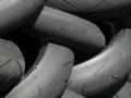 गोटा झालेला टायर ताबडतोब काढून टाकणेच गरजेचे - Marathi News | Need to remove the bald tyres immediately | Latest auto News at Lokmat.com