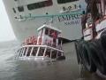 बॅलार्ड पिअर बंदरावर बोट बुडाली - Marathi News | boat sank at ballard pier harbor mumbai | Latest mumbai News at Lokmat.com