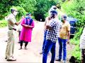 corona virus : बांदा बाजारपेठेत शुकशुकाट, कोरोनाचा शिरकाव - Marathi News | corona virus: corona infiltration | Latest sindhudurga News at Lokmat.com