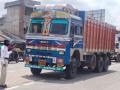 नागपूर जिल्ह्यातील कामठी येथे ट्रकची धडक; तरुण-तरुणी ठार - Marathi News | Truck hit at Kamathi in Nagpur district; Killed two young people | Latest nagpur News at Lokmat.com