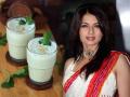 हिवाळ्यात ताक प्यावं का? कसं, केंव्हा आणि किती प्यावं? काय फायदे-तोटे - Marathi News | Drink buttermilk in winter? Is bebeficial or harmful? How, when and how much buttermilk to drink? What advantages of drinking buttermilk daily? | Latest sakhi News at Lokmat.com