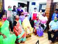 corona virus : भाजी विक्रेत्यांचा बेमुदत बंद, मालवण पालिकेकडून स्वॅब टेस्ट सक्ती - Marathi News | corona virus: Vegetable sellers closed indefinitely, Malvan Municipality forces swab test | Latest sindhudurga News at Lokmat.com