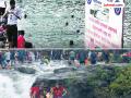 Bhushi Dam Incident: पोहण्याच्या मोहाने घेतला जीव, भुशी डॅममध्ये बुडून दोन तरुणांचा मृत्यू - Marathi News | Bhushi Dam Incident: The temptation to swim took lives, two youths died after drowning in Bhushi Dam | Latest pune News at Lokmat.com