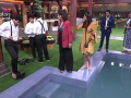 बिग बॉ़स मराठी २: कोणती टीम होणार विजयी ? - Marathi News | Who's team win in bigg boss house today | Latest filmy News at Lokmat.com