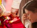 बाबो! माहेरी गेलेली पत्नी लॉकडाऊनमुळे तिकडेच अडकली, पतीने गर्लफ्रेन्डसोबत लगेच उरकून टाकलं दुसरं लग्न! - Marathi News | Bihar husband married with girlfriend after wife stucks in lockdown api | Latest jarahatke News at Lokmat.com