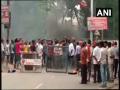 Bharat Bandh: आरक्षणविरोधी आंदोलनाला हिंसक वळण; अनेक भागांमध्ये जाळपोळीच्या घटना - Marathi News | bharat bandh against reservation violent protests in bihar | Latest national News at Lokmat.com