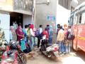 CoronaVirus :उपाशीपोटी आम्ही काम कसे करायचे?, बिहारी मजुरांचा प्रशासनाला प्रश्न - Marathi News | CoronaVirus: How do we work on an empty stomach ?, Bihari workers question the administration | Latest sindhudurga News at Lokmat.com