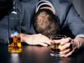 Binge drinking म्हणजे काय आणि काय आहेत याने होणारे नुकसान? - Marathi News | Know what is binge drinking and what its side effects | Latest health News at Lokmat.com