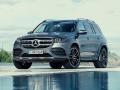Mercedes-Benz च्या आलिशान कार खूप स्वस्त होणार; कंपनीने केली तयारी... - Marathi News | Mercedes-Benz's luxury car will be cheaper by 20 percent; will start assemble in Pune | Latest auto News at Lokmat.com