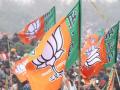 भाजप उमेदवाराला ईव्हीएम फोडल्याच्या आरोपावरून अटक - Marathi News | lok sabha election 20199  BJP candidate arrested for blaming EVM | Latest national News at Lokmat.com