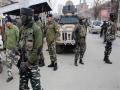 Jammu-Kashmir: श्रीनगरच्या डाउनटाउन परिसरात बॉम्ब स्फोट आणि गोळीबार - Marathi News | Jammu-Kashmir: Bomb blasts and shootings in downtown Srinagar, no casualties | Latest national News at Lokmat.com