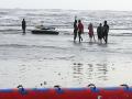 बंदी असतानाही दिवेआगरमध्ये खवळलेल्या समुद्रात बोटिंग सुरूच - Marathi News | Despite the ban, boating continues in the sea shrouded in Diveagar | Latest raigad News at Lokmat.com