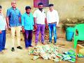 बोगस बीटी बियाण्यांचे १०९ पॅकेट जप्त - Marathi News | 10 packets of bogus BT seeds seized | Latest nagpur News at Lokmat.com