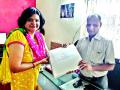 पाककृतींचे पुस्तक प्रथमच ब्रेल लिपीत - Marathi News | Braille script for the first time in the book of recipes | Latest thane News at Lokmat.com