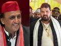 ब्रिजभूषण सिंह भाजपावर नाराज, अखिलेश यादवांचं केलं कौतुक, निवडणुकीपूर्वी बदलणार पक्ष? चर्चांना उधाण  - Marathi News | Brij Bhushan Sharan Singh is upset with BJP, praises Akhilesh Yadav, will he change party before elections? It sparks discussions | Latest national News at Lokmat.com