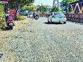 बीआरटीएसची लागली वाट, बॅरिकेड गेले चोरीला; रस्त्यावर पसरली खडी - Marathi News | BRTS has been stolen, barricaded stolen; Standing on the street | Latest pimpri-chinchwad News at Lokmat.com
