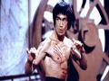 Bruce Lee: ...जास्त पाणी प्याल्याने ब्रूस लीचा मृत्यू? - Marathi News | ...Bruce Lee died from drinking too much water? | Latest editorial News at Lokmat.com