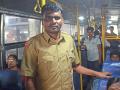 पुढचा स्टॉप IAS ! बस कंडक्टरने पास केली UPSC ची मुख्य परीक्षा - Marathi News | Next stop IAS ! Meet this bus conductor who studied 5 hours daily to clear the UPSC civil service exam | Latest national News at Lokmat.com