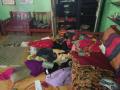 सराफा व्यापा-याच्या घरावर दरोडा; 11 लाखांचे सोने पळवले - Marathi News | Robbery in the house of bullion trader; 11 lakhs of gold Absconding | Latest buldhana News at Lokmat.com