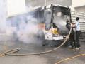 आगडोंब विझेना, प्रवासी असुरक्षित - Marathi News | due to fire pmp bus traveller not secure | Latest pune News at Lokmat.com