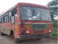 Maratha Reservation: खुलताबाद तालुक्यातील बाजार सांवगी येथे आंदोलकांनी बस फोडली  - Marathi News | Maratha Reservation: Activists attacks on bus at Bajar Savangi in Khulatabad taluka | Latest chhatrapati-sambhajinagar News at Lokmat.com