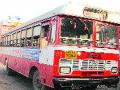 ब्रेकडाऊन बस रस्त्यावरून लवकर हलवा - Marathi News | Move early from the breakdown bus road | Latest pune News at Lokmat.com