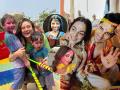 कियारा - कतरिना आणि करीनाच्या होळीची कलरफुल झलक, पाहा अभिनेत्रींचे रंग सेलिब्रेशन - Marathi News | Bollywood Actress Holi Celebration Photos : Kiara - Colorful glimpses of Katrina and Kareena's Holi, see the actresses' color celebration | Latest sakhi Photos at Lokmat.com