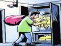 निवृत्त पोलिसाच्या घरी चोरट्यांचा डल्ला, दहा तोळे सोने लंपास - Marathi News | | Latest chandrapur News at Lokmat.com