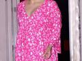 पाहा आलिया भटच्या प्रेगनन्सी स्पेशल चप्पल, किंमत इतकी की.... - Marathi News | Mom To Be Alia Bhat Spotted in New Footwear Style Know the Price of Her Footwear : Check out Alia Bhatt's pregnancy special chappals, priced so much that…. | Latest sakhi News at Lokmat.com