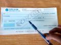 कॅन्सल चेकचे अनेक फायदे, 'या' ठिकाणी येतो कामाला - Marathi News | Many benefits of cancle cheque | Latest business News at Lokmat.com
