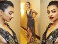 Hotness Alert ! क्लीवेज शो ऑफ करताना दिसली राधिका आपटे, तर युजर्स म्हणाले...... - Marathi News | Hotness Alert ! Radhika Apte sets the temperature soaring with her ravishing avatar in black shimmery dress | Latest filmy News at Lokmat.com