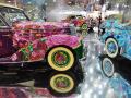 निसर्गाच्या थीमवर नटल्या 'या' रंगीबेरंगी अँटीक कार - Marathi News | Antique cars are wheeling into the Shenzhen, Hong Kong and Macau International Auto Show | Latest auto Photos at Lokmat.com