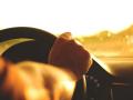तप्त सूर्यकिरणांपासून कारचा बचाव करणारे सनशेड - Marathi News | Sunshade protects car from hot sunlight | Latest auto News at Lokmat.com