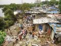 कळवा खाडीतील ५७ झोपड्या जमीनदोस्त - Marathi News | 57 huts in Kalwa Bay are demolished | Latest thane News at Lokmat.com