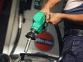 पेट्राेल, डिझेल विक्रीतून केंद्र सरकार मालामाल - Marathi News | Central Government goods from sale of petrol, diesel | Latest business News at Lokmat.com