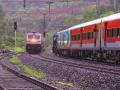 सणासुदीच्या काळातही रेल्वे गाड्या रद्द, प्रवाशांना दहा दिवस मनस्ताप ! - Marathi News | Trains are canceled even during the festive season, passengers suffer for ten days! | Latest gondia News at Lokmat.com