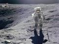 चंद्रावर शेकडो मोहिमा; कुतूहल काही संपेना... - Marathi News | hundreds of missions to the moon; Curiosity never ends... | Latest national News at Lokmat.com