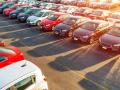 वाहन विक्री पुन्हा टॉप गिअरमध्ये, विक्रीत ६ टक्के वाढ - Marathi News | Vehicle sales back in top gear | Latest business News at Lokmat.com
