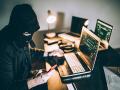 मुद्द्याची गोष्ट... कुणी तुमचा डेटा चोरला तर..? - Marathi News | The point is... what if someone steals your data..? | Latest national News at Lokmat.com