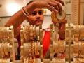 सोन्याचे दर घसरले; खरेदीची संधी वाढली, पितृ पंधरवाड्याचा परिणाम - Marathi News | Gold prices fell; Increased shopping opportunities | Latest jalgaon News at Lokmat.com