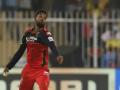 हसरंगाने घेतली कोलकाताची फिरकी, आरसीबीचा दमदार मारा - Marathi News | Hasranga took Kolkata's spin, hit RCB hard | Latest cricket News at Lokmat.com