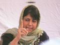 केंद्राने घुसखोराप्रमाणे वर्तन करू नये : मुफ्ती - Marathi News | Center should not act like an intruder: Mufti mehbooba | Latest national News at Lokmat.com