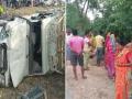 Accident : पहाटेच्या सुमारास भीषण अपघात, 10 भाविकांचा मृत्यू 7 जखमी - Marathi News | Accident : 10 killed, 7 injured in road mishap in pilibhit Uttar pradesh | Latest national News at Lokmat.com