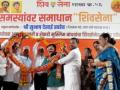 गोरेगावात 800 अल्पसंख्याकांनी केला शिवसेनेत प्रवेश - Marathi News | In Goregaon, 800 minorities joined Shiv Sena | Latest thane News at Lokmat.com