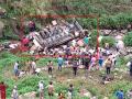 भीषण दुर्घटना! भाविकांची बस दरीत कोसळली, 25 ठार 3 जखमी - Marathi News | Terrible accident! Devotees' bus crashes into valley of Uttarakhand, killing 25 and injuring 3 in uttar kashi | Latest national News at Lokmat.com