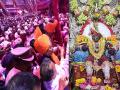 Kolhapur- भक्तीच्या गुलालाचा 'जोतिबा यात्रेला' चढला रंग, तीन वर्षातील उच्चांकी गर्दी - Marathi News | | Latest kolhapur News at Lokmat.com
